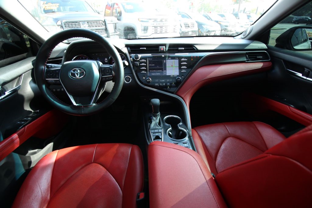 Toyota Camry XSE V6 2020