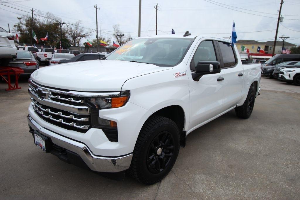 Chevrolet Silverado 1500 RST Crew Cab 2WD 2022