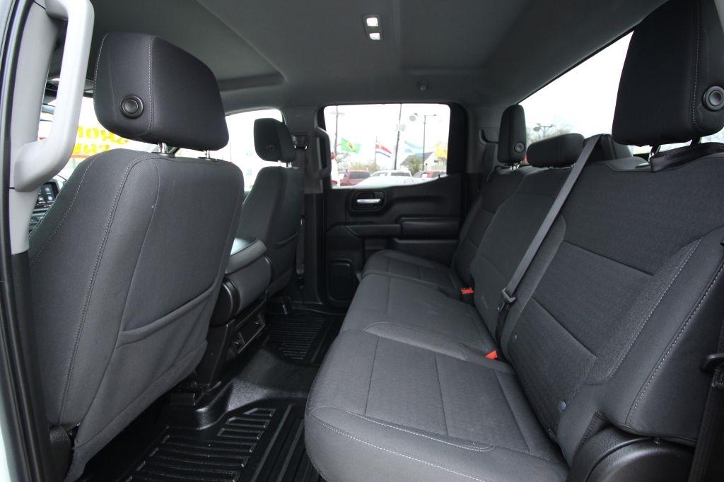 Chevrolet Silverado 1500 RST Crew Cab 2WD 2022