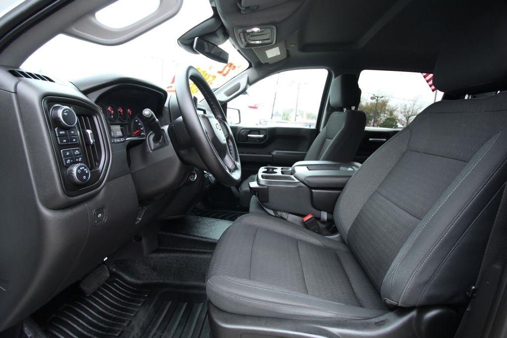 Chevrolet Silverado 1500 RST Crew Cab 2WD 2022