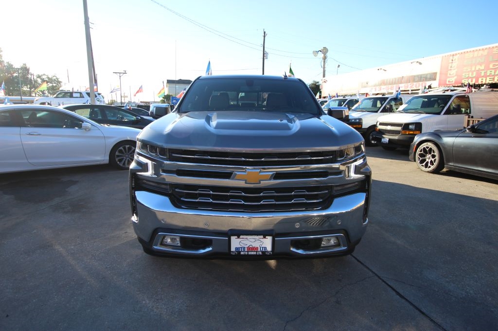 Chevrolet Silverado 1500 LTZ Crew Cab 4WD 2021