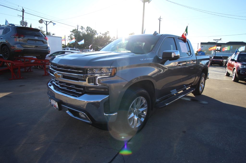 Chevrolet Silverado 1500 LTZ Crew Cab 4WD 2021