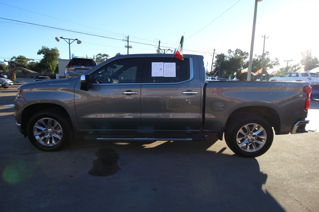 Chevrolet Silverado 1500 LTZ Crew Cab 4WD 2021