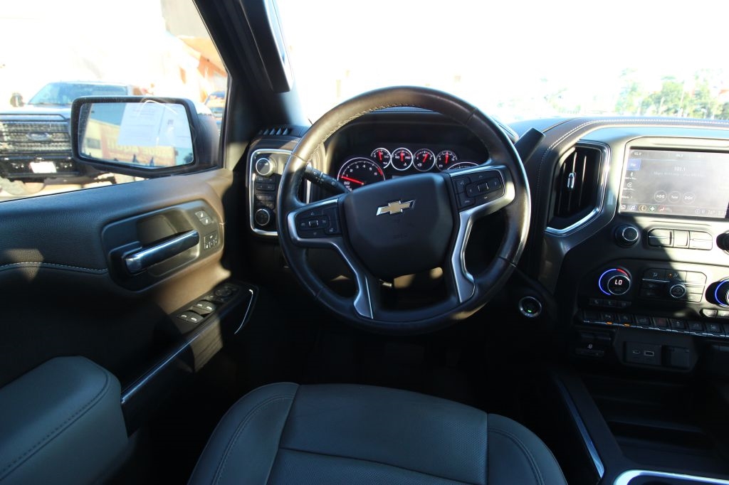 Chevrolet Silverado 1500 LTZ Crew Cab 4WD 2021