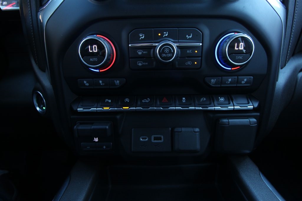 Chevrolet Silverado 1500 LTZ Crew Cab 4WD 2021