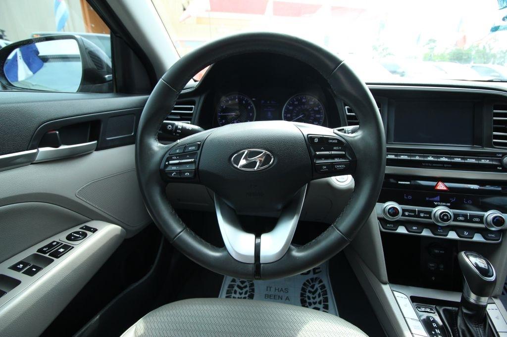 Hyundai Elantra Limited 2020