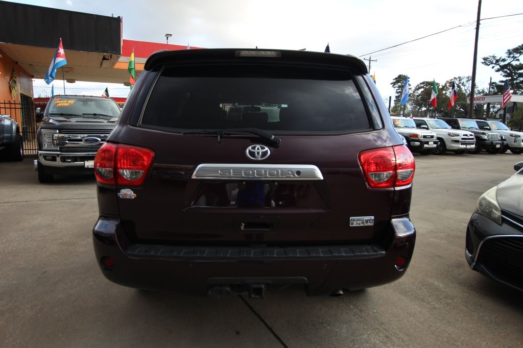 Toyota Sequoia Plantium 2WD 2015