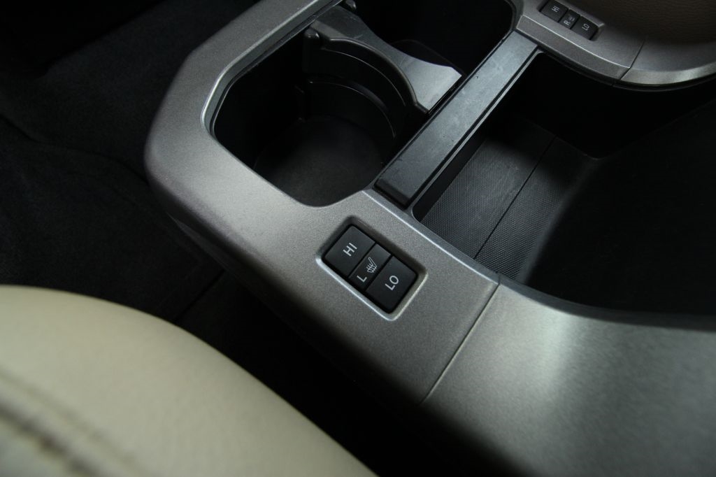 Toyota Sequoia Plantium 2WD 2015