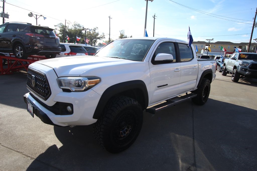 Toyota Tacoma SR5 Double Cab Long Bed V6 6AT 4WD 2019