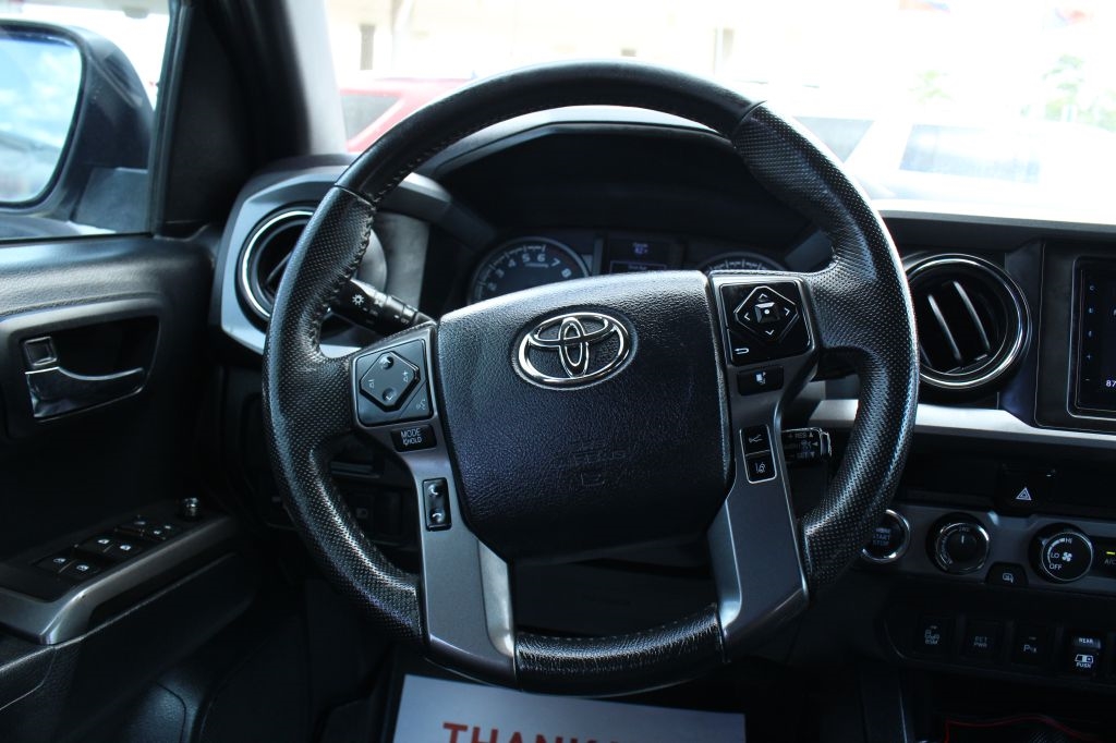 Toyota Tacoma SR5 Double Cab Long Bed V6 6AT 4WD 2019