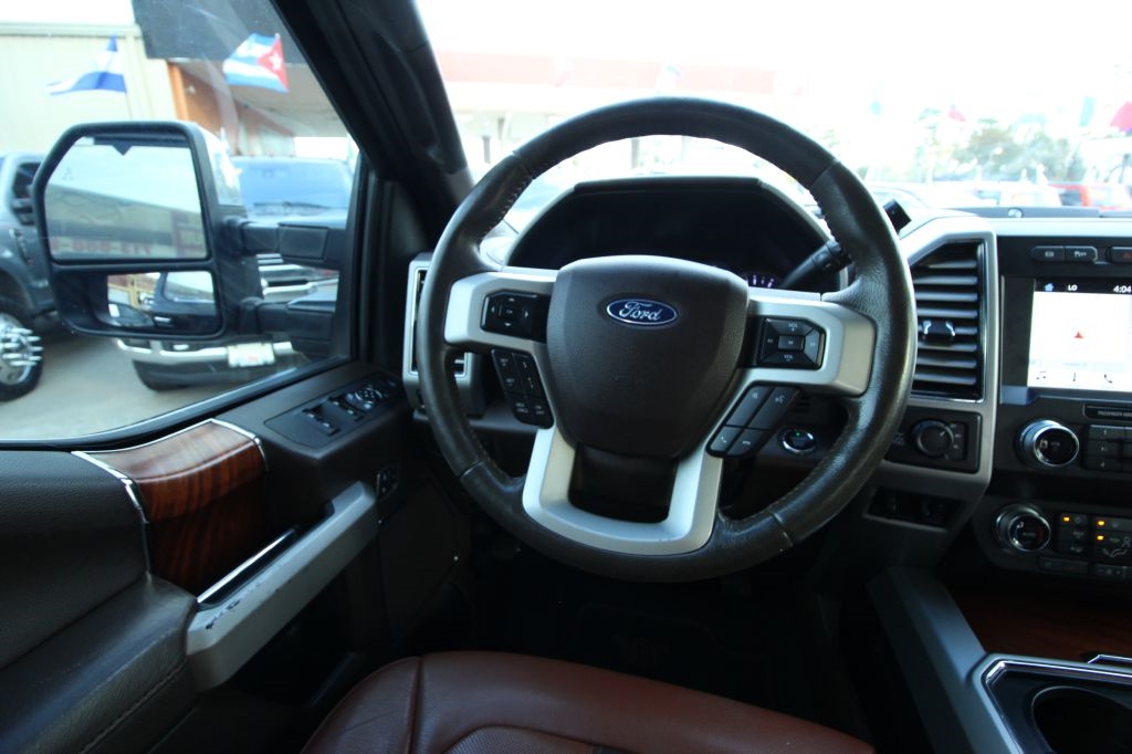 Ford F-350 SD Platinum Crew Cab 4WD 2019