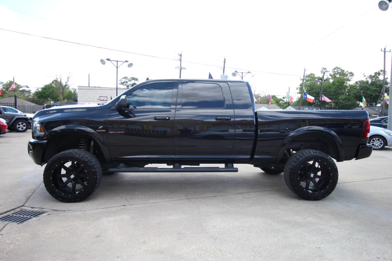 RAM 2500 Laramie Mega Cab 4WD 2017