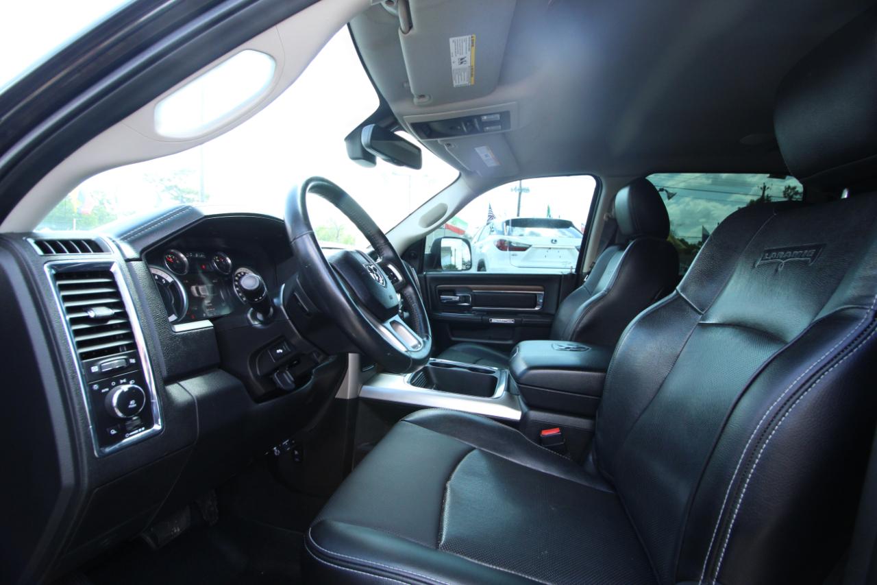 RAM 2500 Laramie Mega Cab 4WD 2017