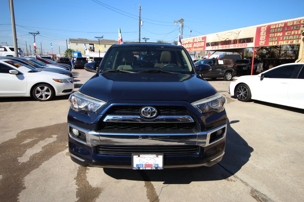 Toyota 4Runner SR5 2WD 2016