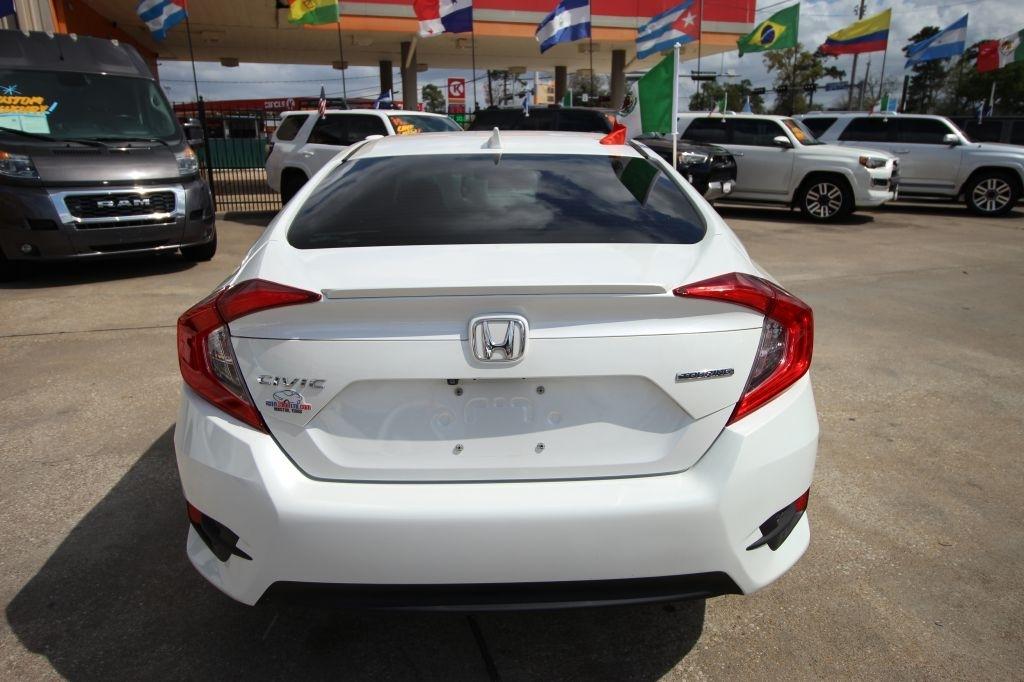 Honda Civic Touring Sedan CVT 2016