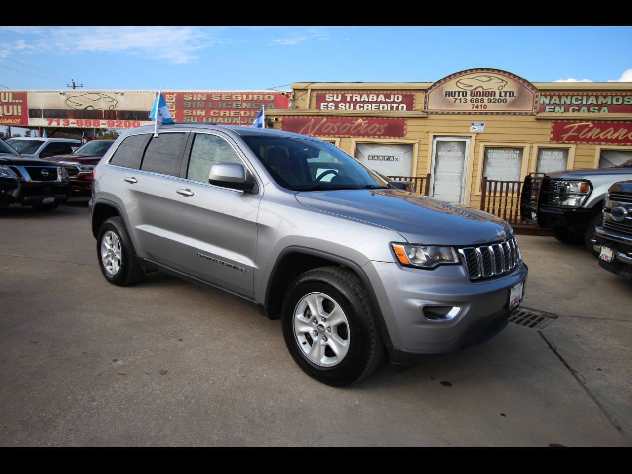Jeep Grand Cherokee Laredo 2WD 2017