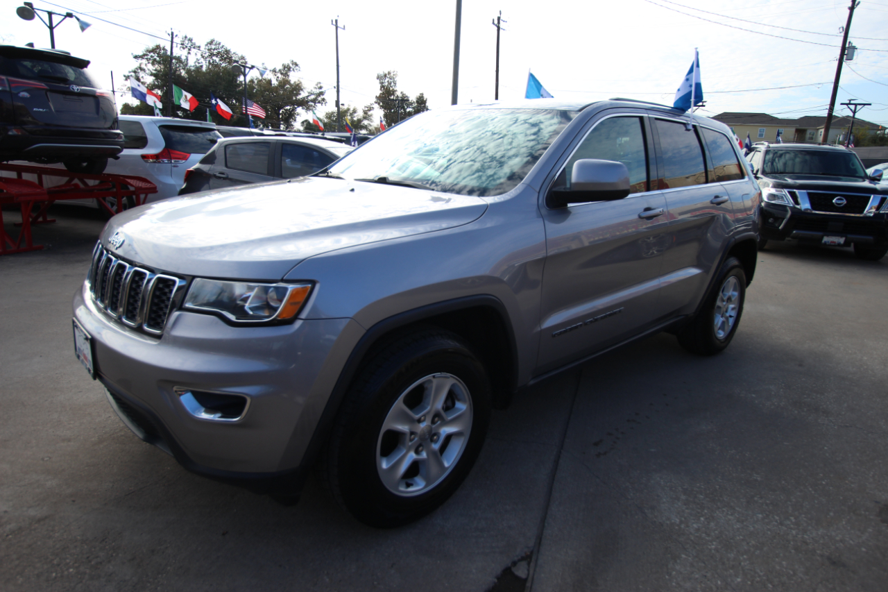Jeep Grand Cherokee Laredo 2WD 2017
