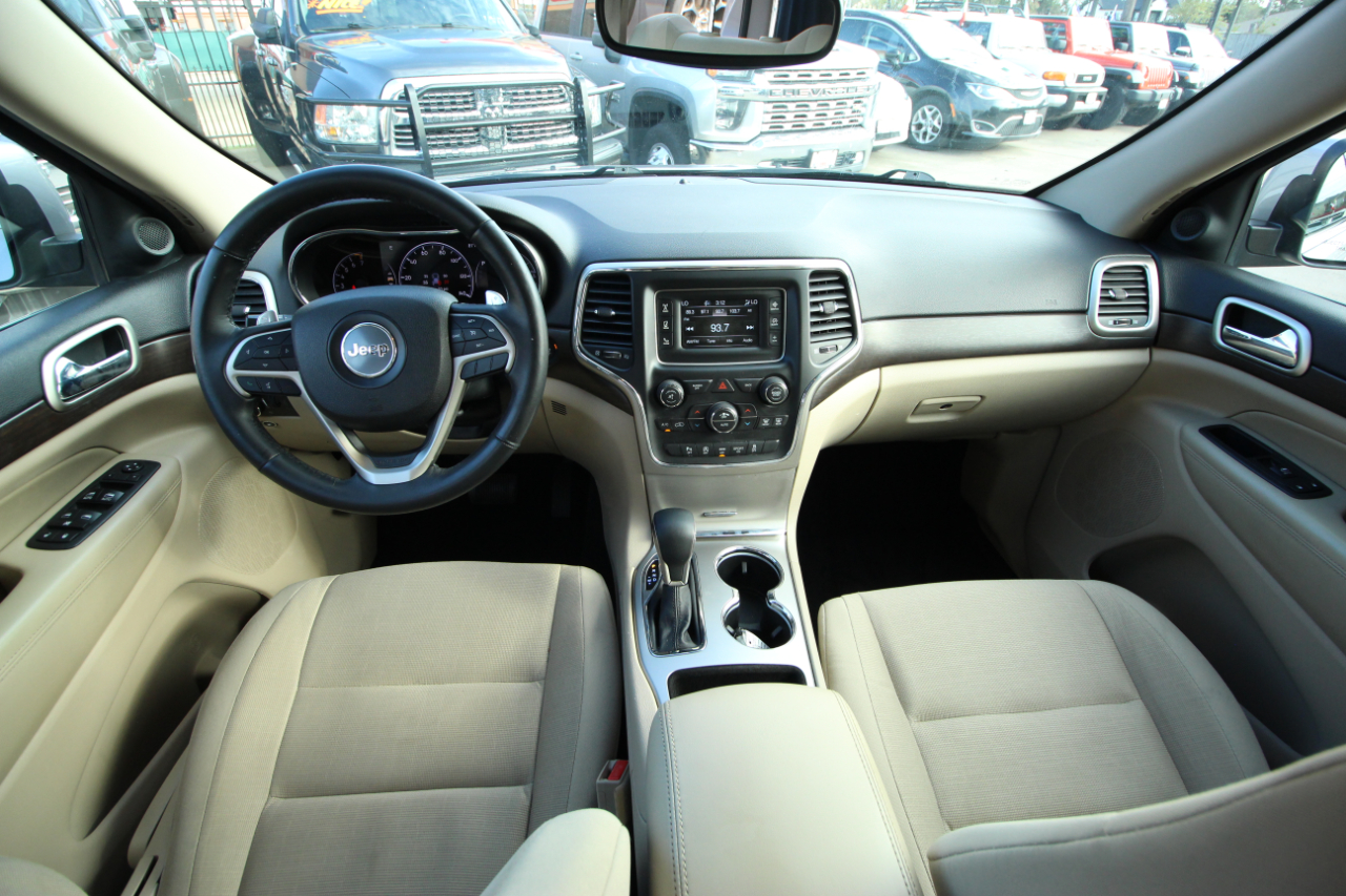 Jeep Grand Cherokee Laredo 2WD 2017