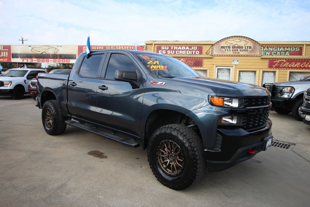 Chevrolet Silverado 1500 Custom Trail Boss Crew Cab Long Box 4WD 2019