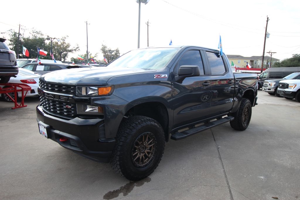 Chevrolet Silverado 1500 Custom Trail Boss Crew Cab Long Box 4WD 2019