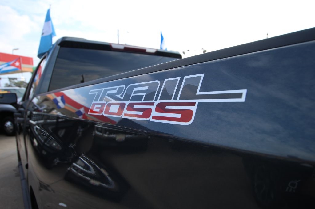 Chevrolet Silverado 1500 Custom Trail Boss Crew Cab Long Box 4WD 2019