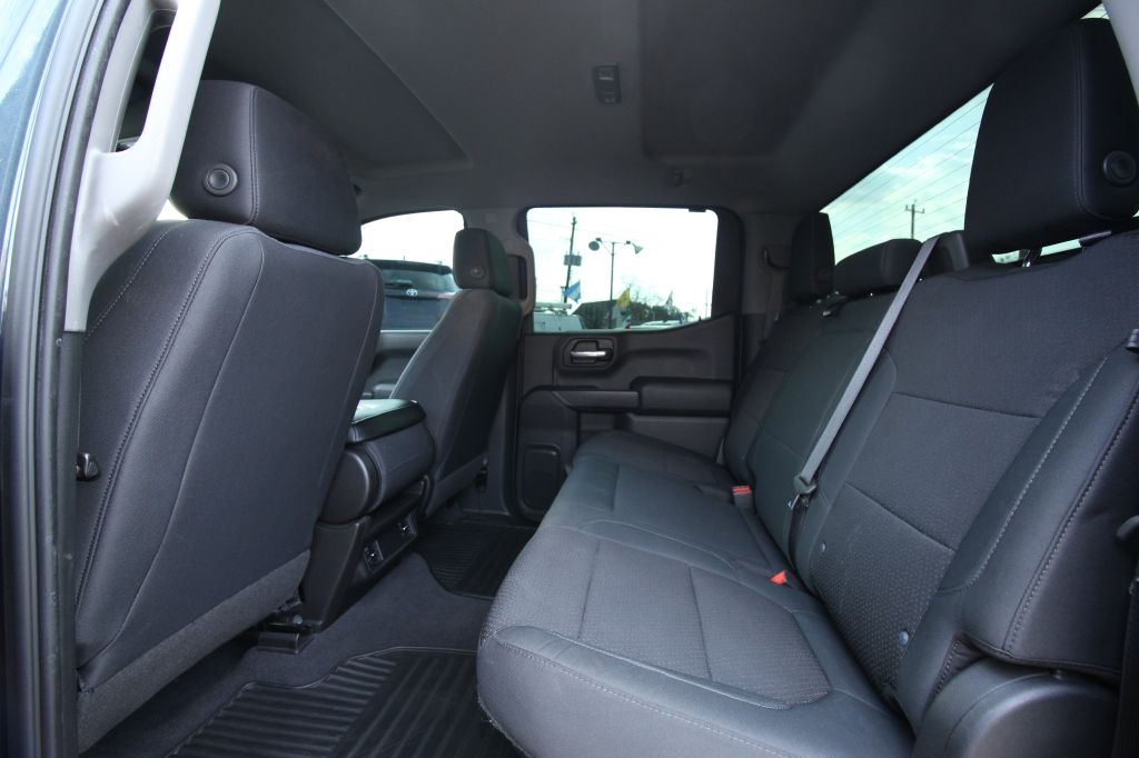 Chevrolet Silverado 1500 Custom Trail Boss Crew Cab Long Box 4WD 2019