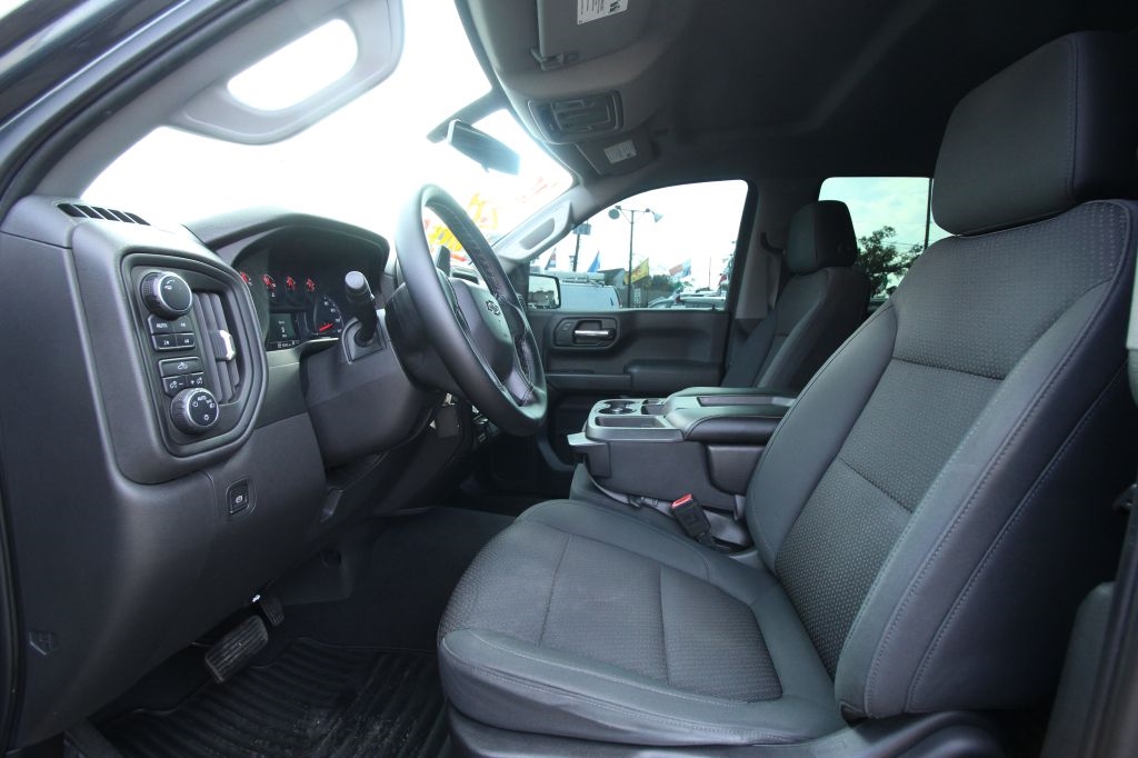 Chevrolet Silverado 1500 Custom Trail Boss Crew Cab Long Box 4WD 2019