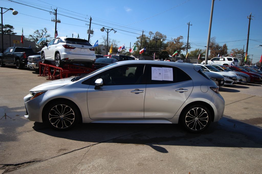 Toyota Corolla SE Hatchback CVT 2021