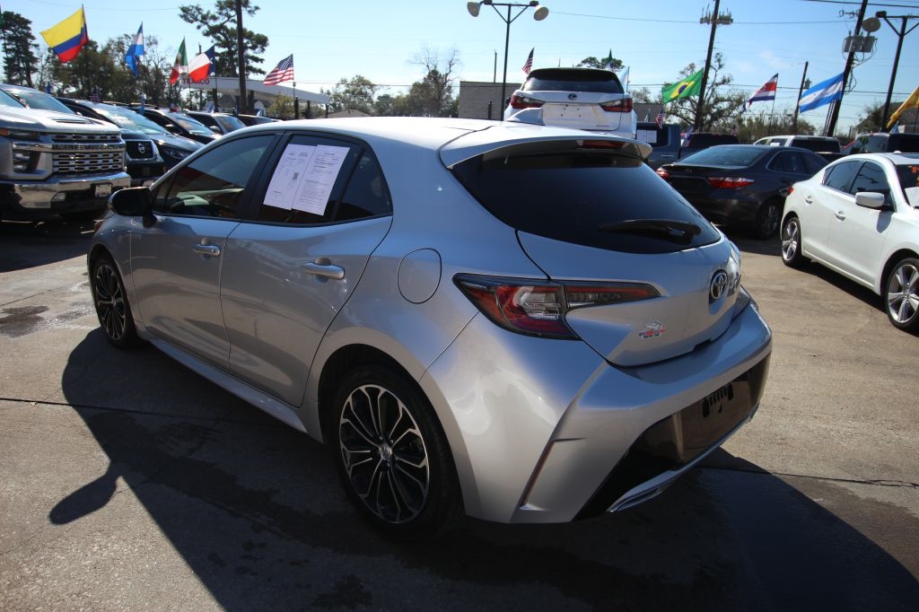 Toyota Corolla SE Hatchback CVT 2021