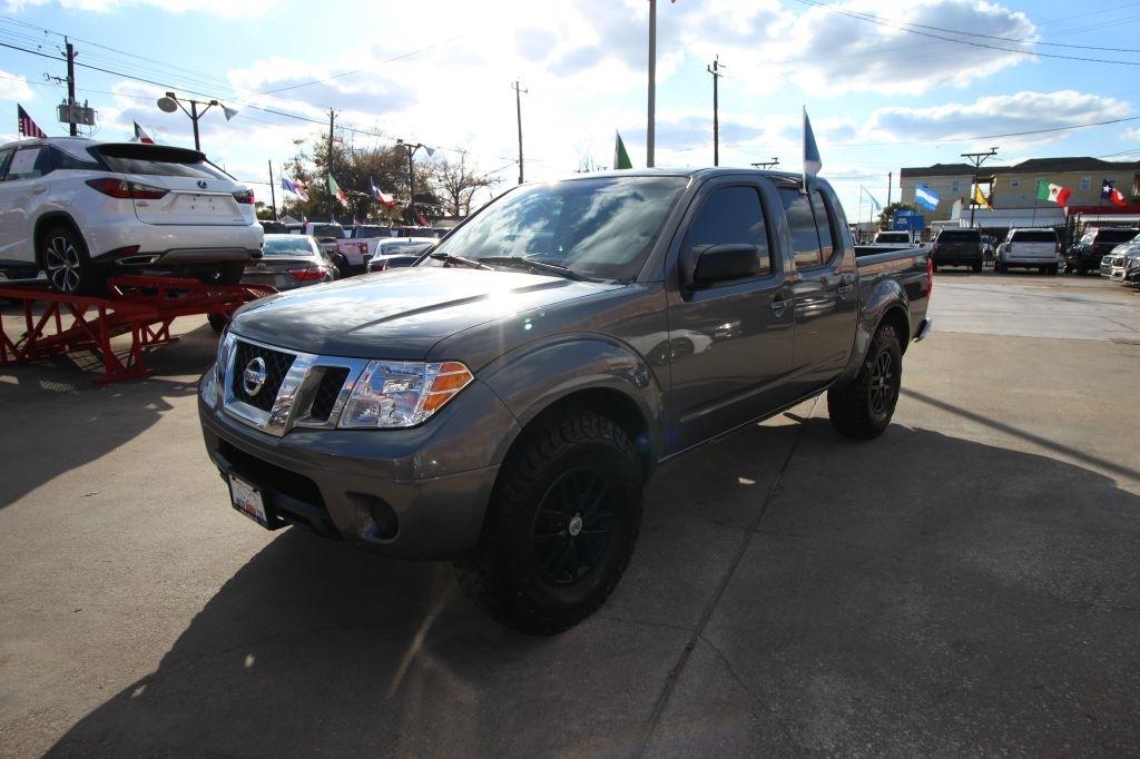 Nissan Frontier SL Crew Cab 5AT 4WD 2019