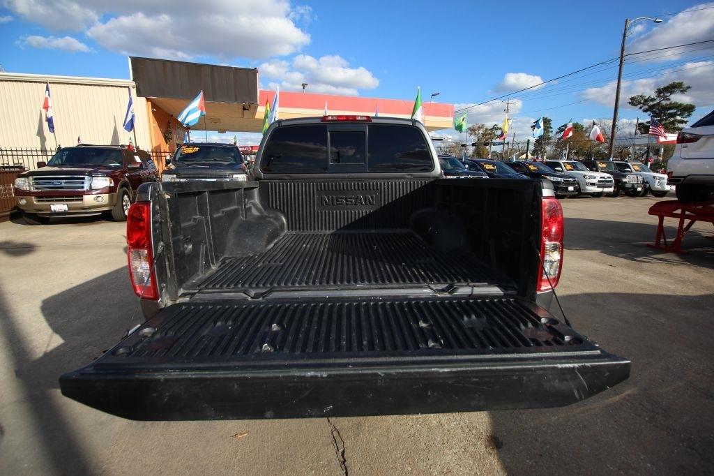Nissan Frontier SL Crew Cab 5AT 4WD 2019