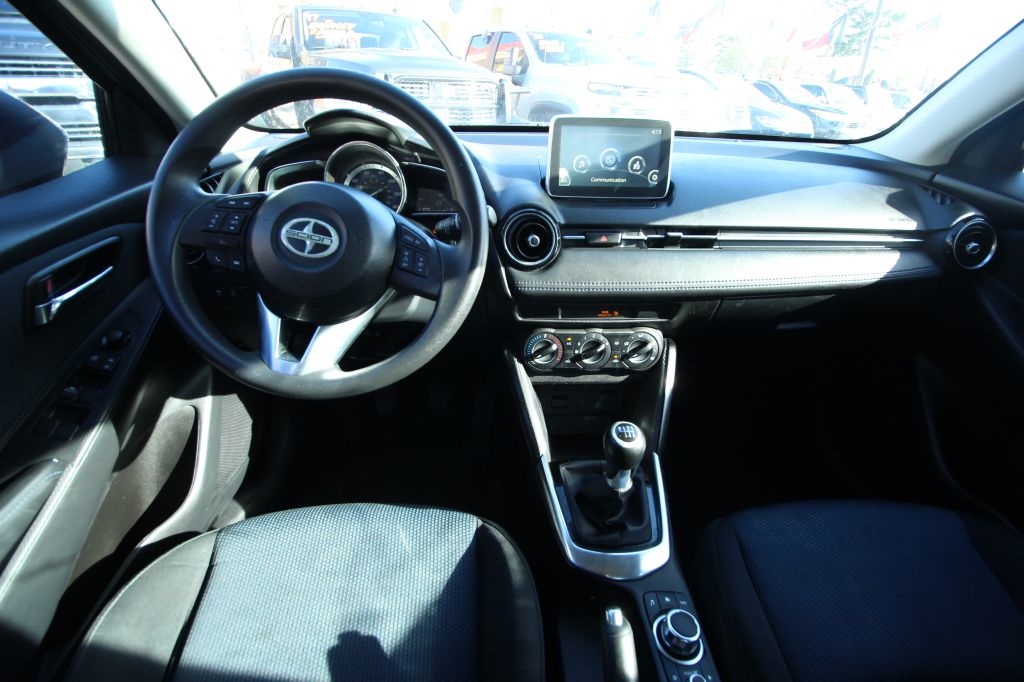Scion iA 6A 2016