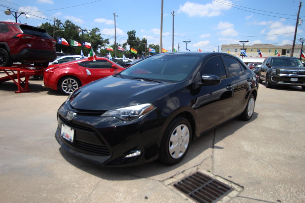 Toyota Corolla L CVT 2017