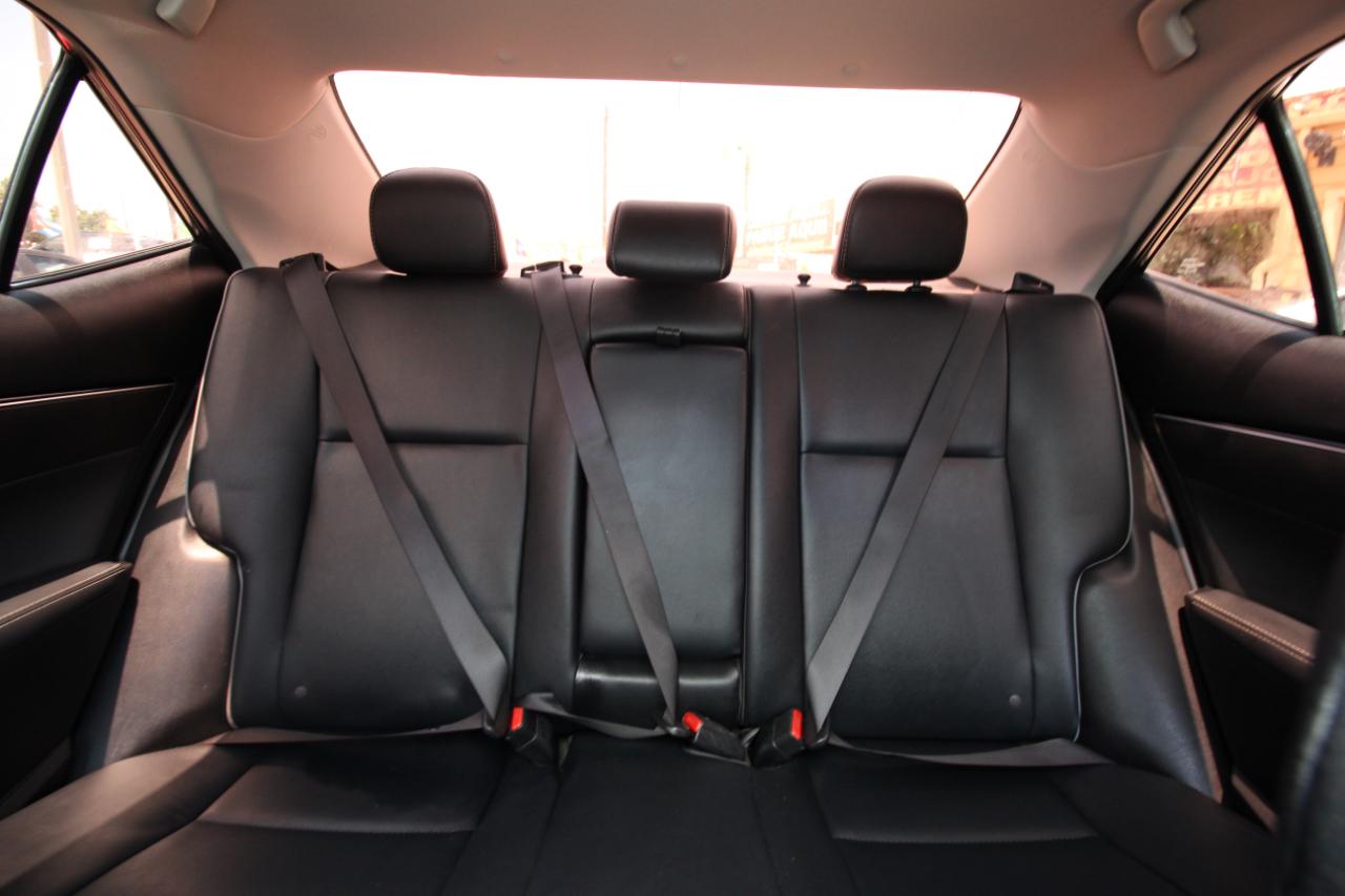 Toyota Corolla L CVT 2017