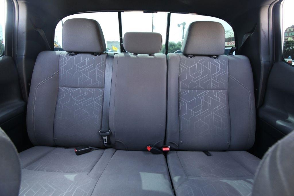 Toyota Tacoma SR5 Double Cab Long Bed V6 6AT 2WD 2017