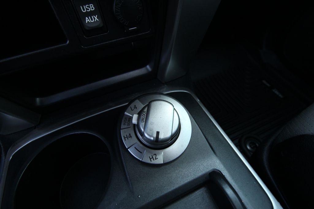 Toyota 4Runner SR5 4WD 2017