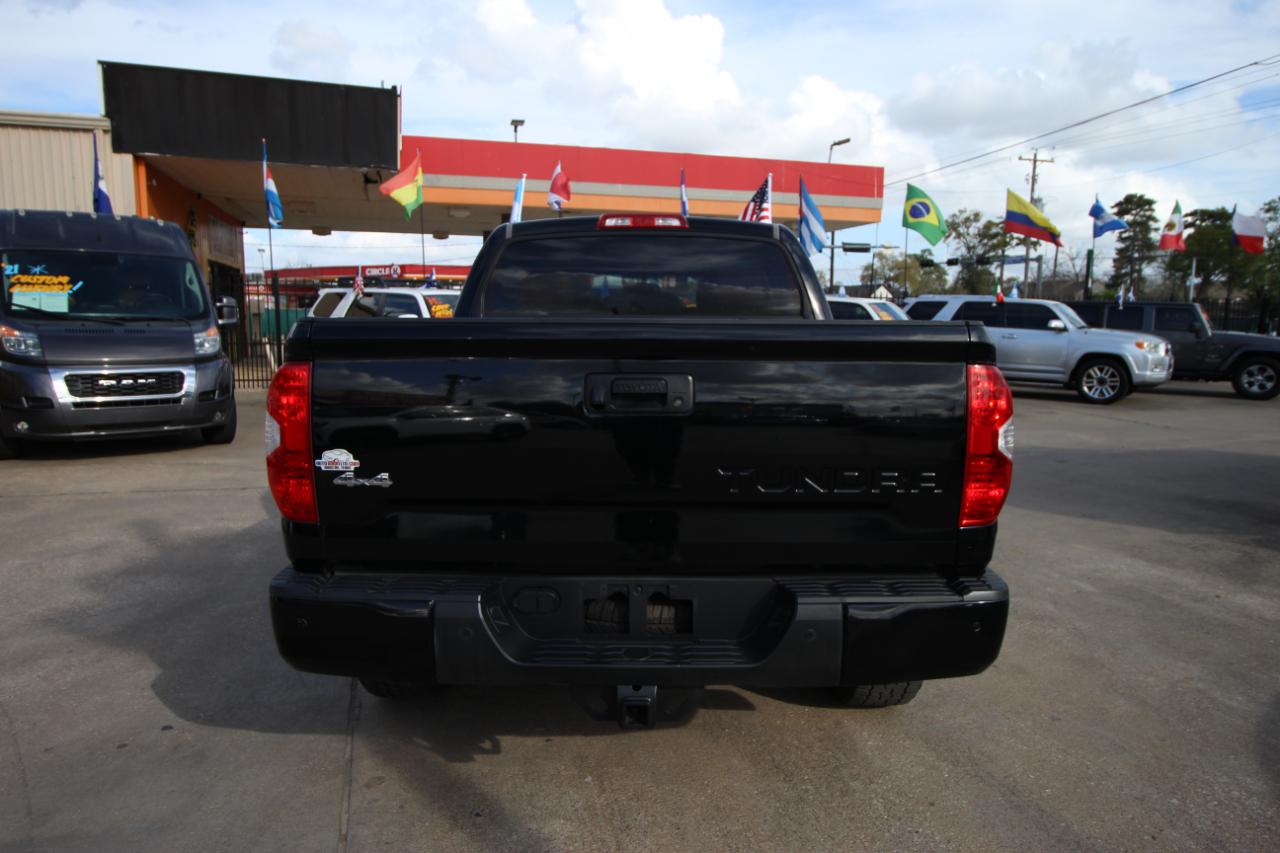 Toyota Tundra Platinum CrewMax 5.7L FFV 4WD 2015