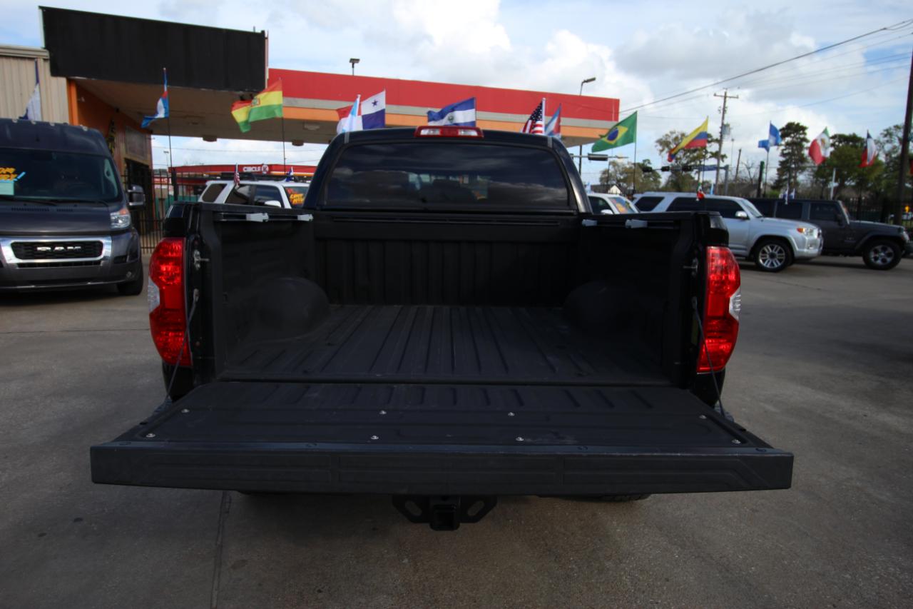 Toyota Tundra Platinum CrewMax 5.7L FFV 4WD 2015