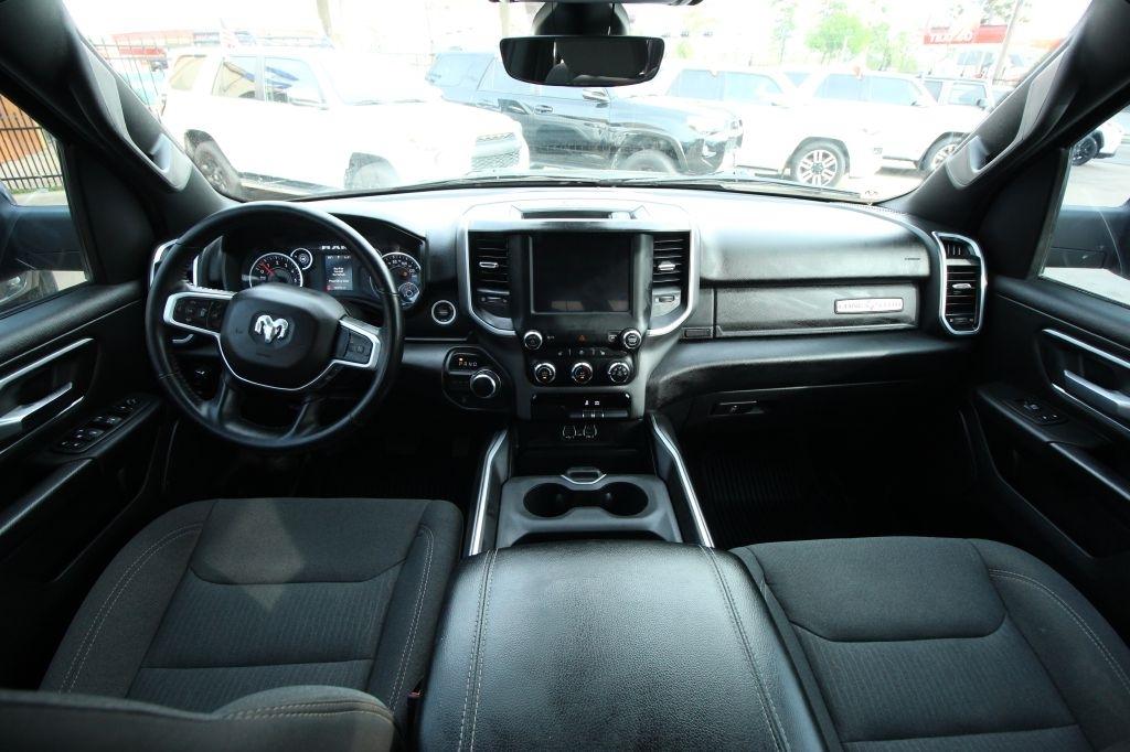 RAM 1500 Big Horn Crew Cab SWB 2WD 2023