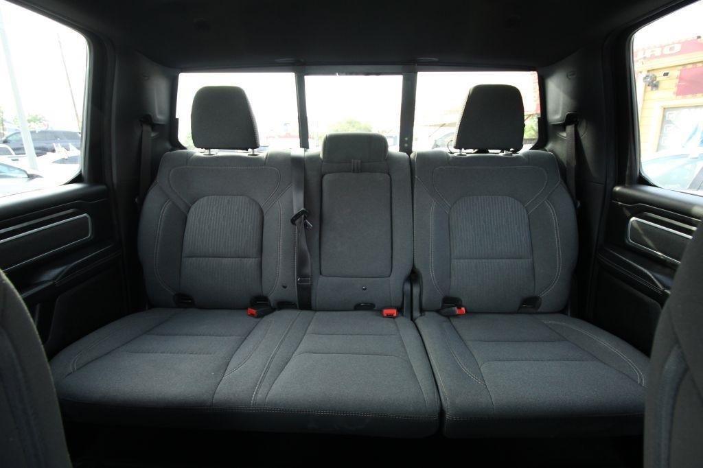 RAM 1500 Big Horn Crew Cab SWB 2WD 2023