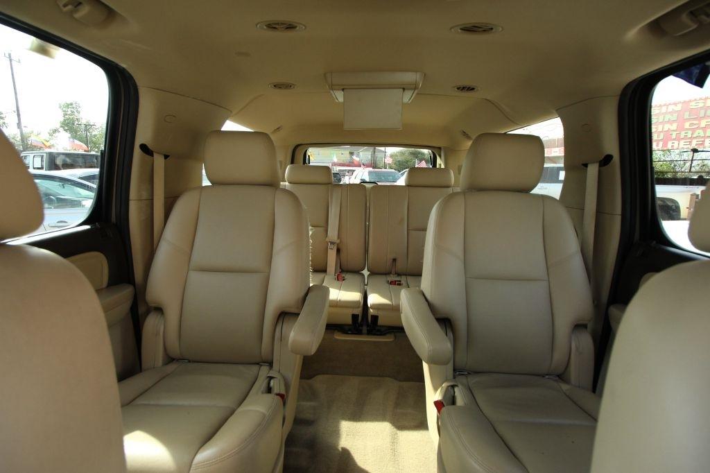 GMC Yukon Denali XL 4WD 2013