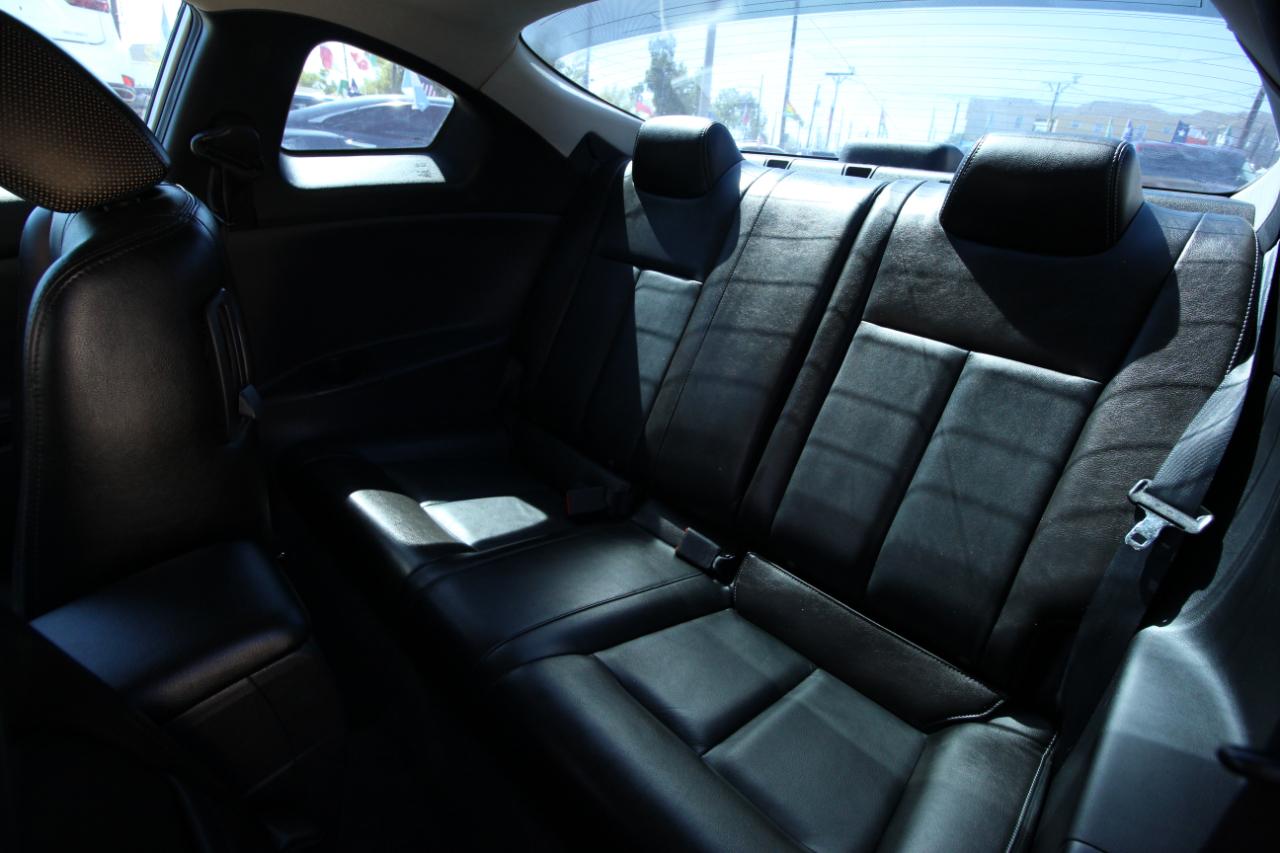 Nissan Altima 2.5 S CVT Coupe 2011