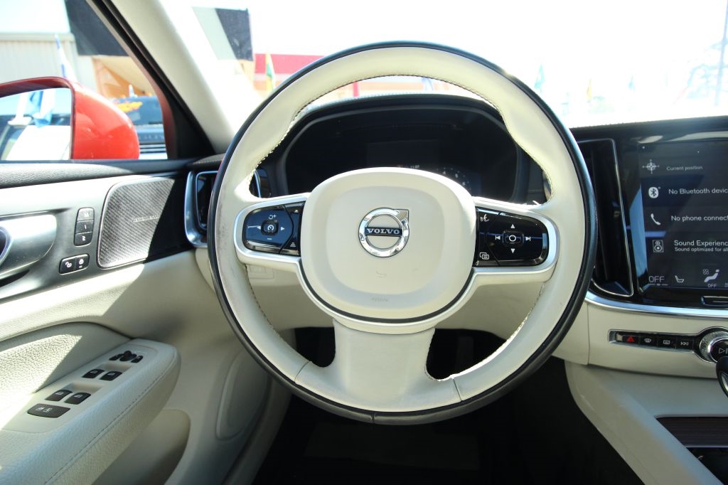 Volvo V60 Cross Country T5 2020