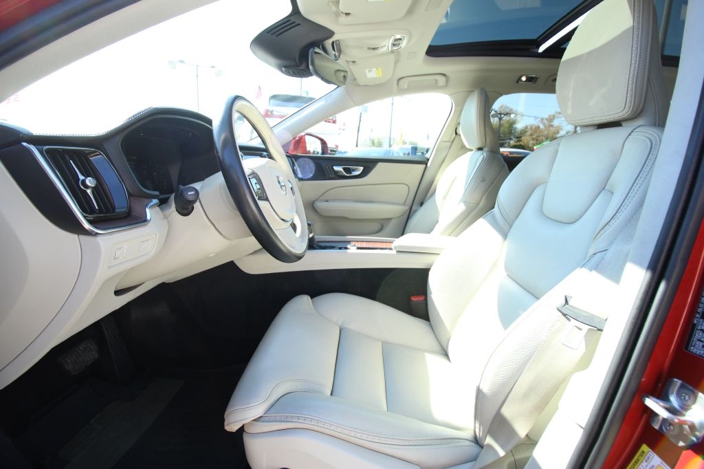 Volvo V60 Cross Country T5 2020