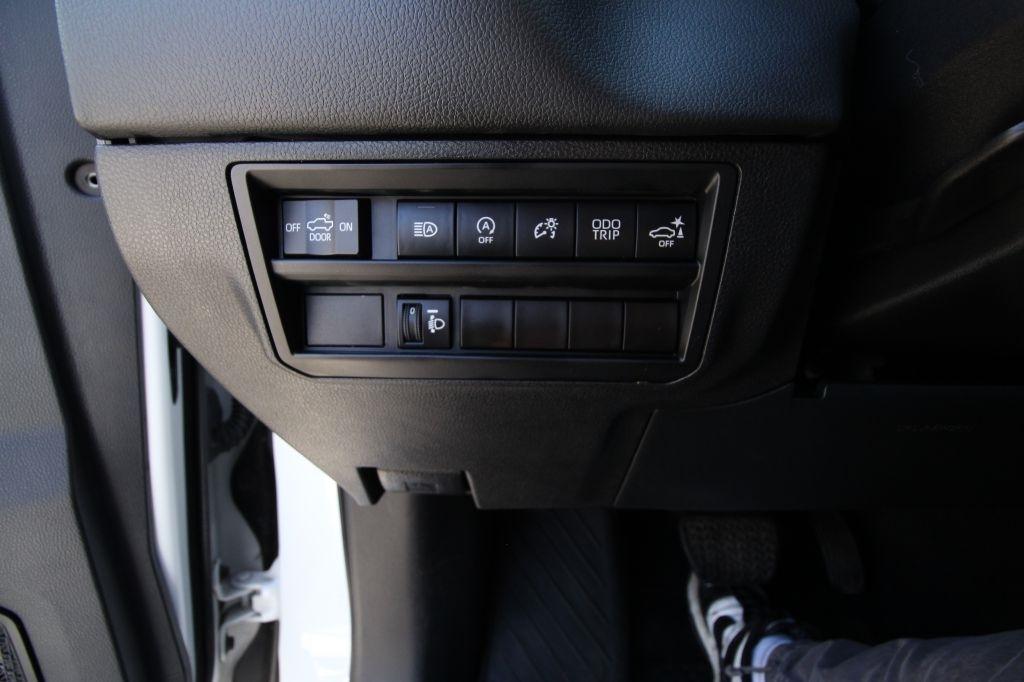 Toyota Tundra Limited CrewMax 2WD 2022