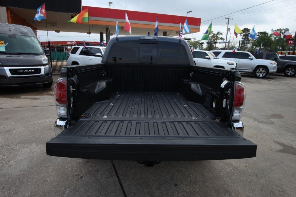 Toyota Tacoma SR5 Double Cab Long Bed V6 6AT 4WD 2020