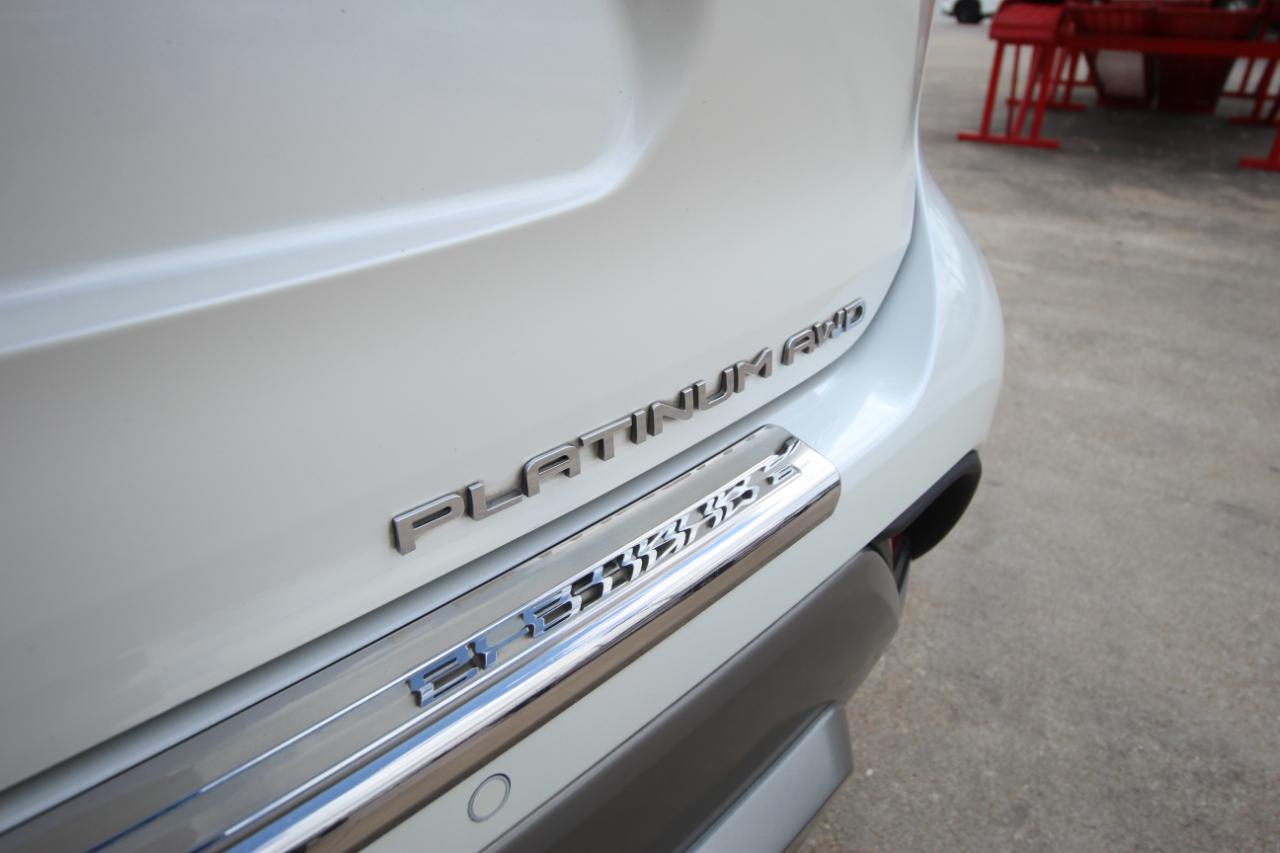 Toyota Highlander Platinum AWD V6 2020