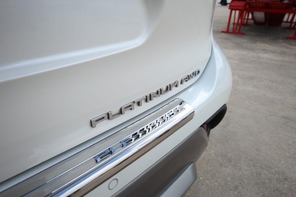 Toyota Highlander Platinum AWD V6 2020
