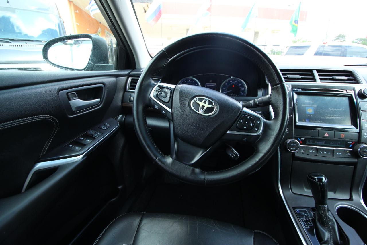 Toyota Camry XSE V6 2016