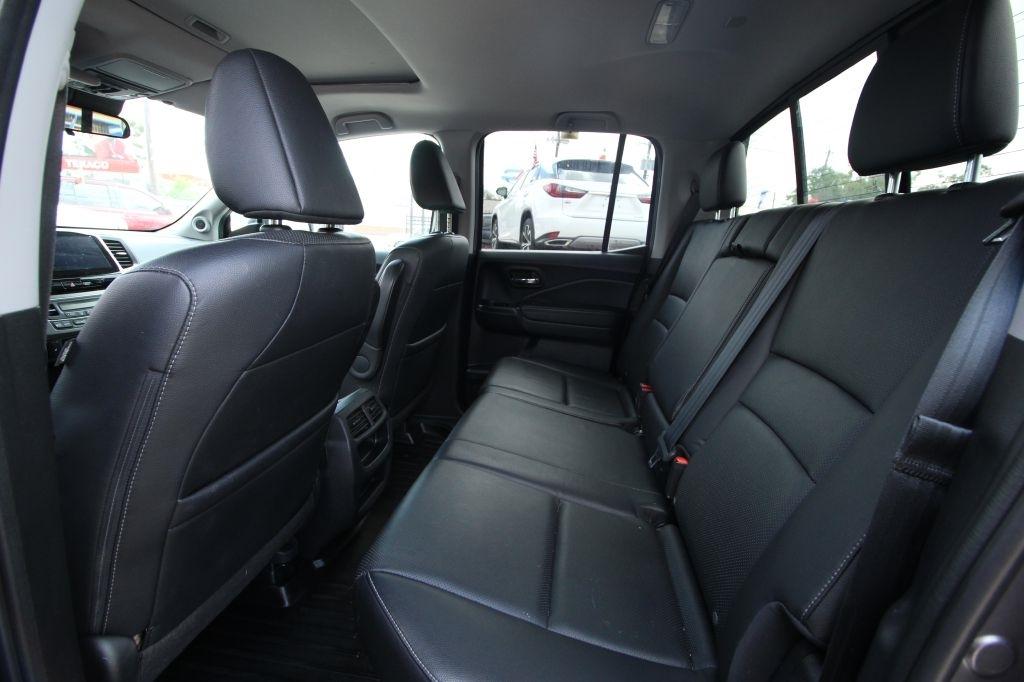 Toyota Camry XSE V6 2016